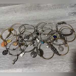 Large Alex and Ani Bundle